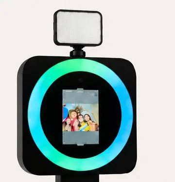 Totem Ring com luz verde
